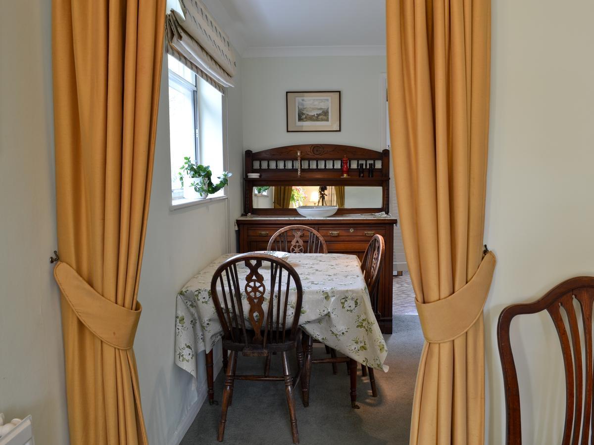 Swallow Barn Villa Chobham  Ngoại thất bức ảnh